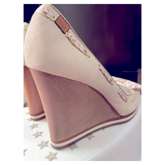 Coach Wedges - Picture 2 of 4